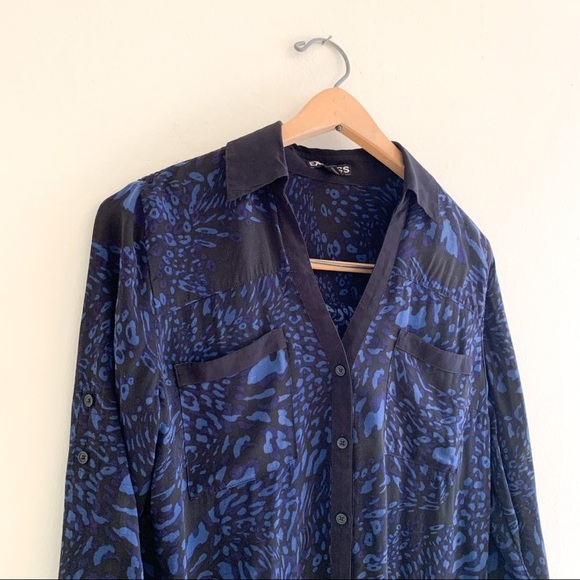 Express Womens Leopard Print Button Down Top Blue Black Small S - Picture 2 of 6
